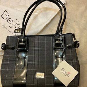 Beijo London Paris New York Couture Collection Plaid Hand Bag Purse